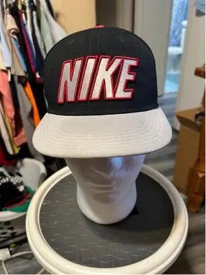 Men's Nike One Size Black Red Grey Flat Bill Snapback Hat